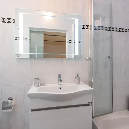 Harbour Heights Apartament