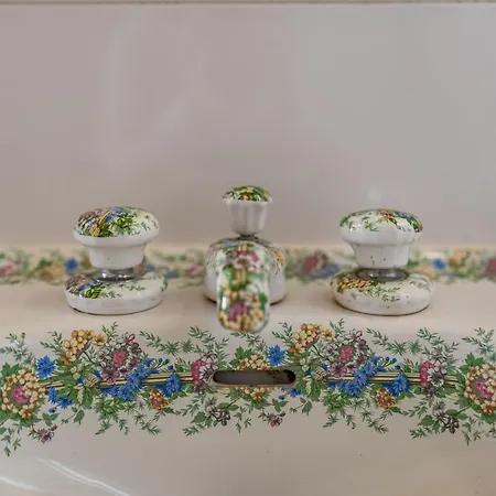 Harbour Heights 아파트 *