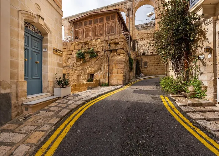 Harbour Heights アパート バレッタ