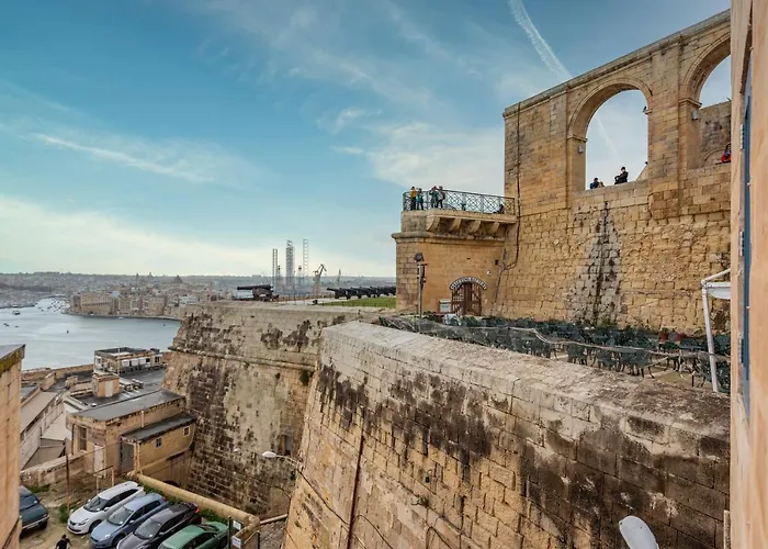 דירה Harbour Heights