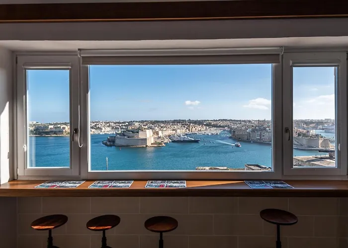 Harbour Heights * バレッタ